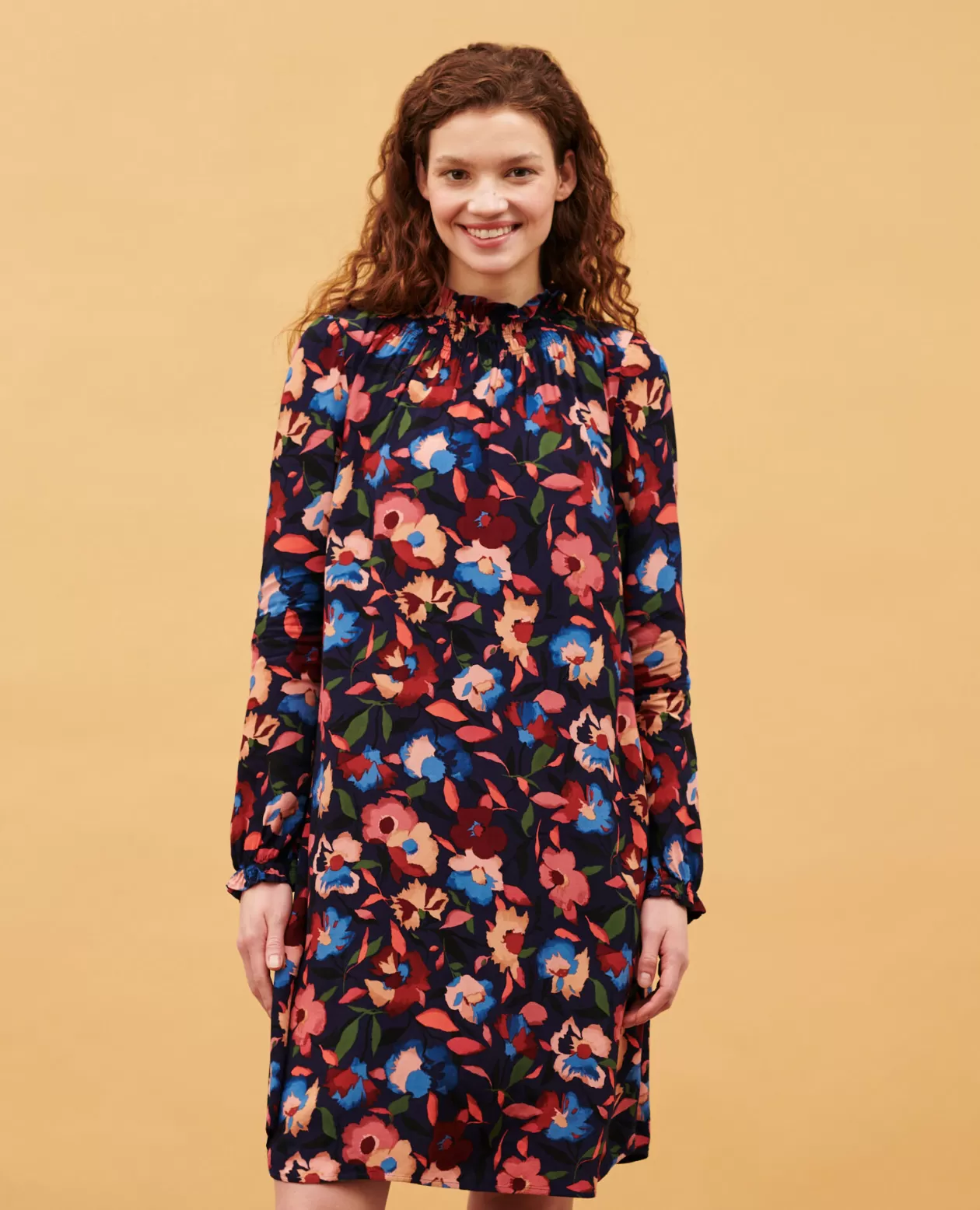 Shop Comptoir des Cotonniers Aglae - Silky Printed Dress 8858 69 Navy Print