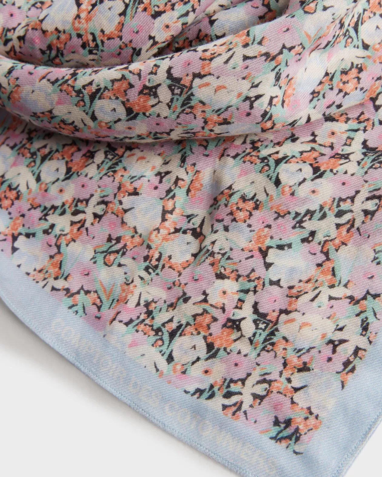 Shop Comptoir des Cotonniers Cotton Blend Foulard 0110 Champs Fleuris Pink