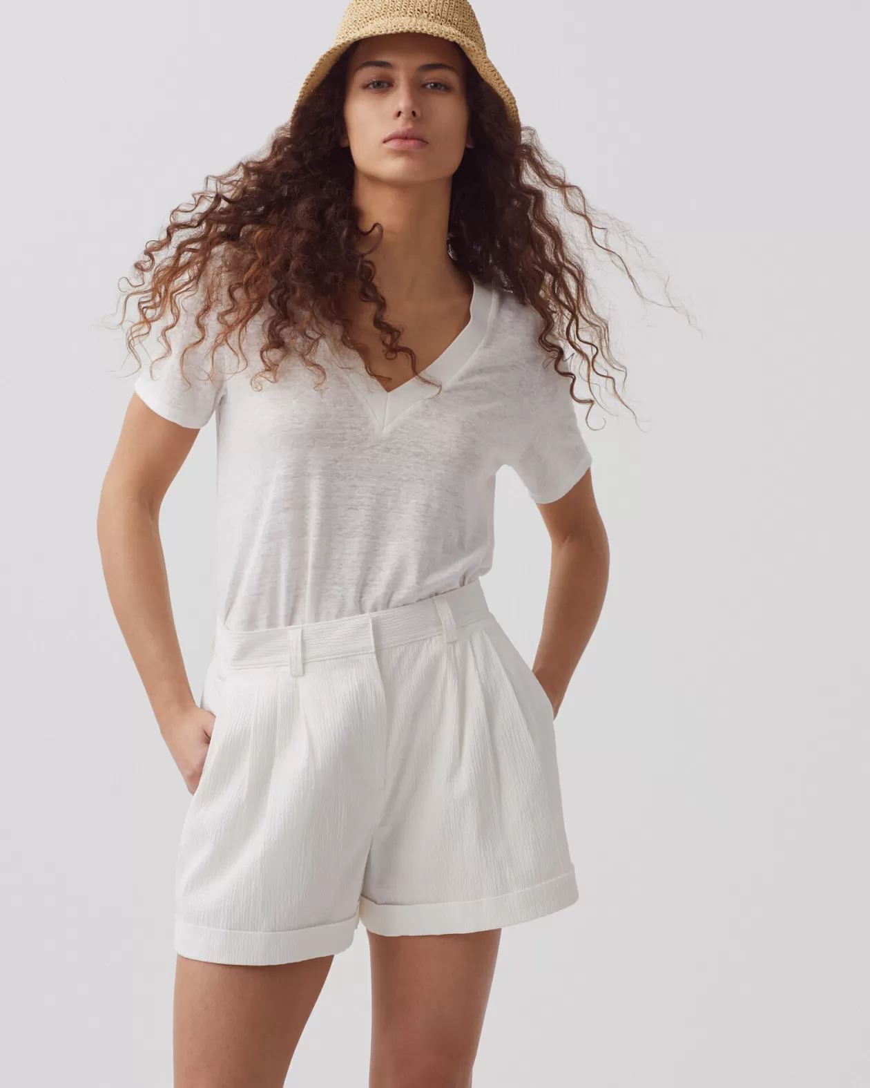 Discount Comptoir des Cotonniers Cotton Shorts 8885 00 White