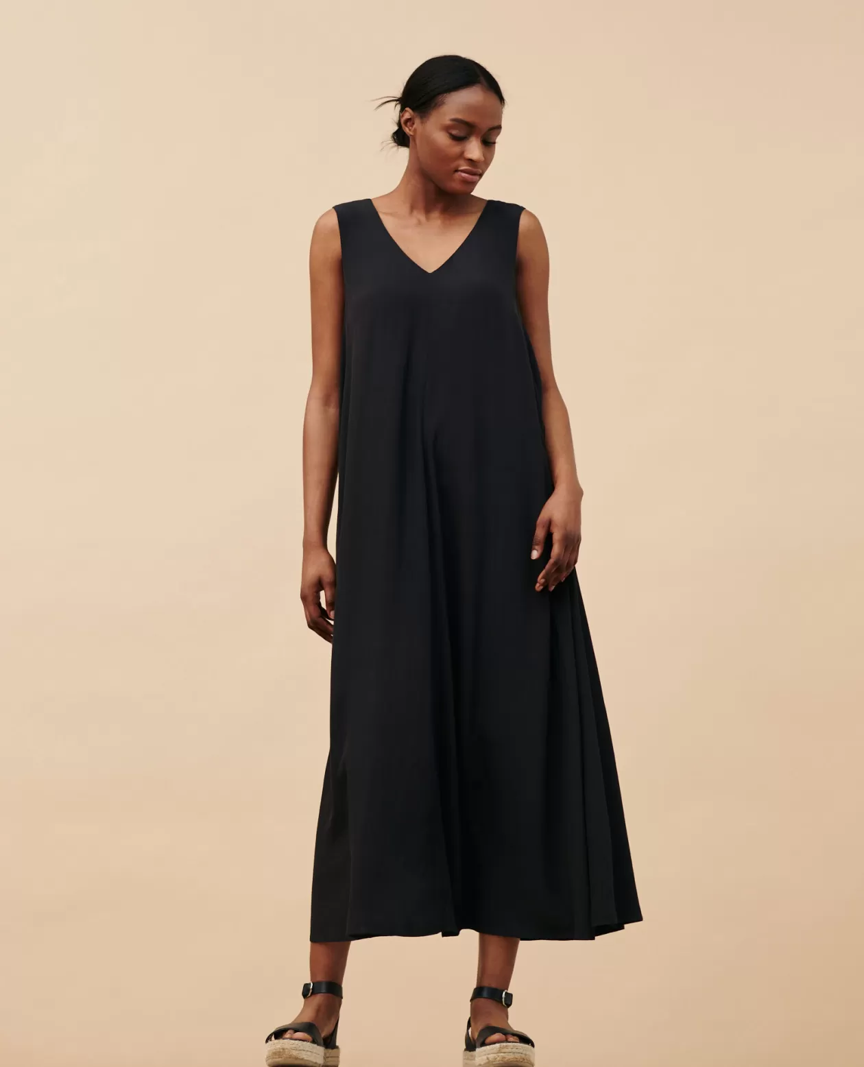 Shop Comptoir des Cotonniers Fluid Trapeze Dress 0093 Black