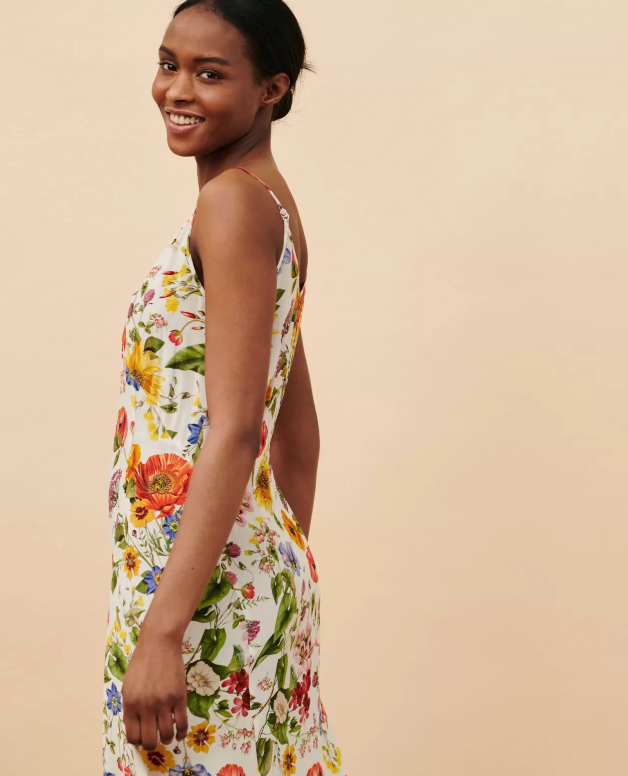 Store Comptoir des Cotonniers Silky Asymmetric Dress 0020 White Herbier