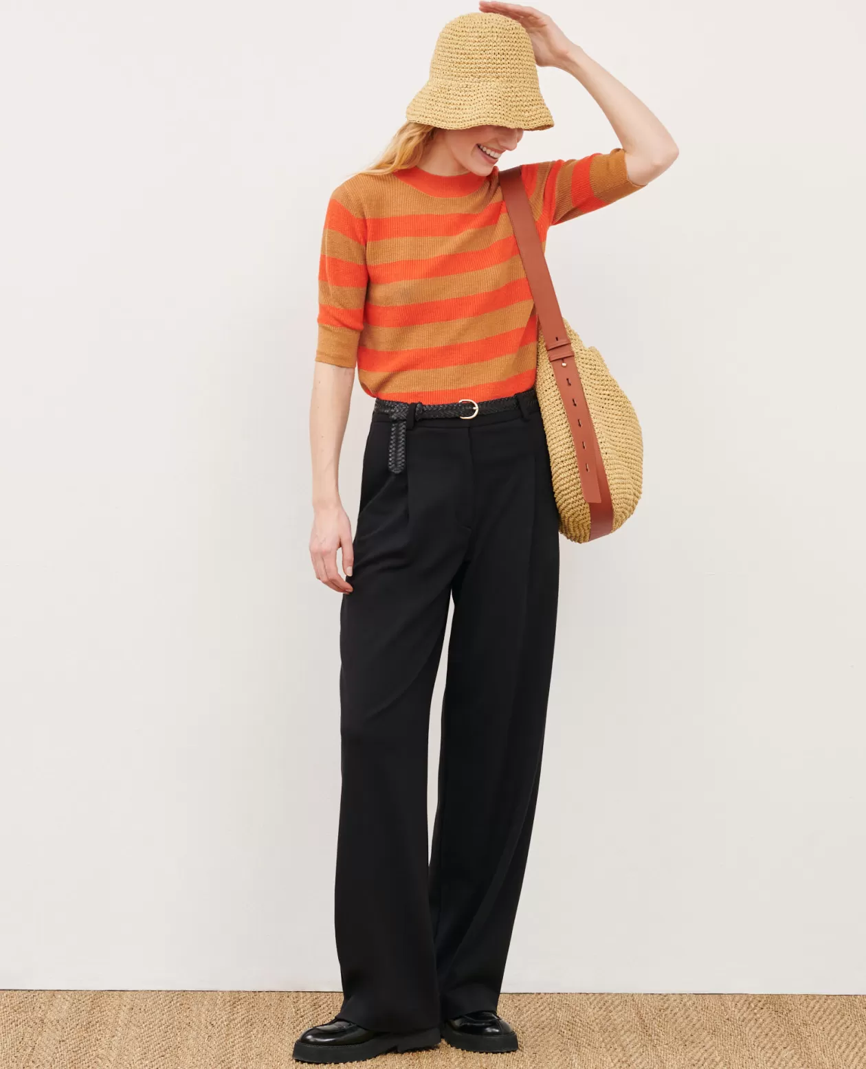 Outlet Comptoir des Cotonniers Yvonne - Wide Pleated Trousers 8853 09 Black